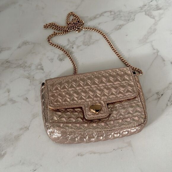 Children’s place Girl's Gold Quilted Purse bag EUC - Picture 2 of 6